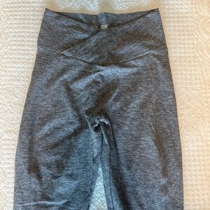 Size small Brazilian contour legging